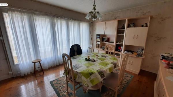 Maison à vendre 127 680 € Saint-Seurin-sur-l'Isle 3 p 70 m² DPE E