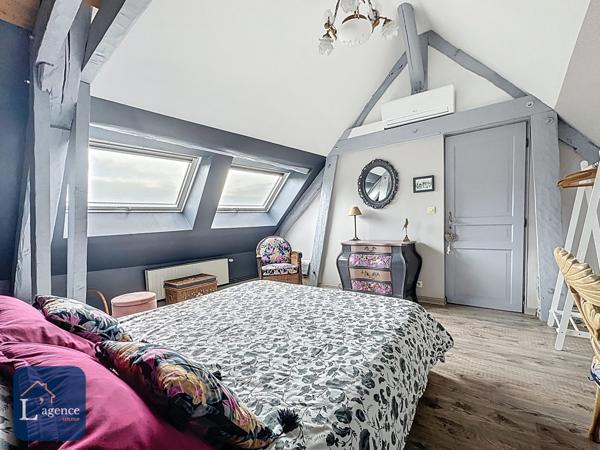 BÂTISSE DU XIX SIECLE DE 9 PIECES AVEC MAISON D’HÔTES, DEPENDANCES ET PARC