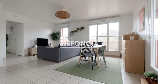 À vendre Appartement 4 pièces 77 m² - Savigny-le-temple 77176