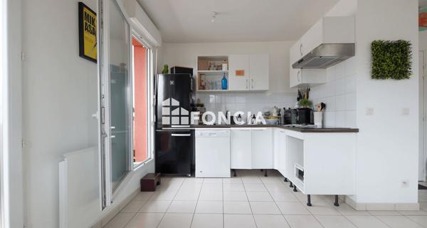 À vendre Appartement 4 pièces 77 m² - Savigny-le-temple 77176