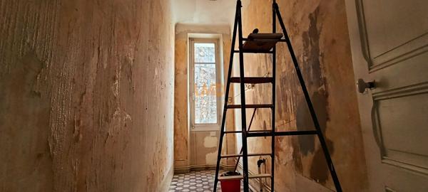 Maison de village individuelle - 5 Chambres - Garage et Atelier