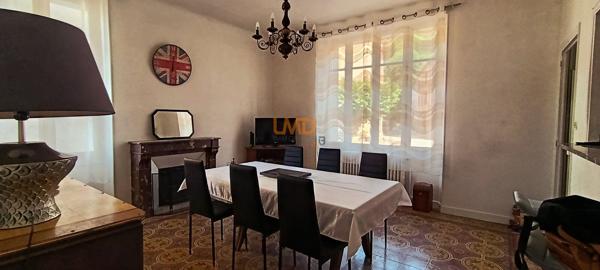 Maison de village individuelle - 5 Chambres - Garage et Atelier