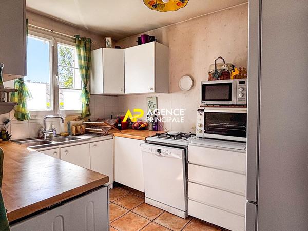 Sartrouville - Maison 6 pièces, 4 chambres, 146 m2 avec garage 472 500 € **  - Référence  9576