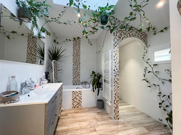 À vendre, Belle longère familiale à Feneu, à 15 minutes d'Angers