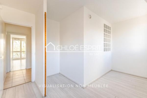 Appartement 3 pièces avec balcon + 2 parkings