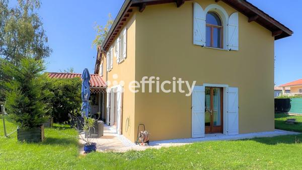 Maison 8 pièces - 210 m² Exclusivité efficity