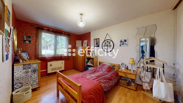 Maison 8 pièces - 210 m² Exclusivité efficity