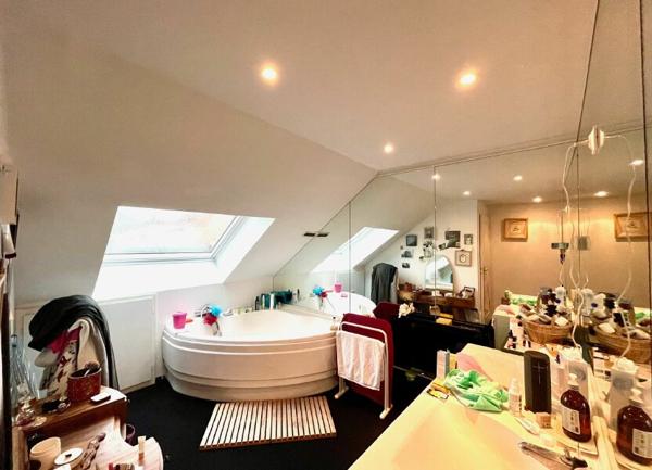 Appartement à vendre    2 pièces • 74 m2 Étaples