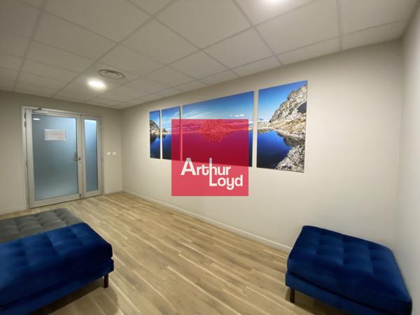 Bureau à louer à Grenoble Europole avec parking et accès transports