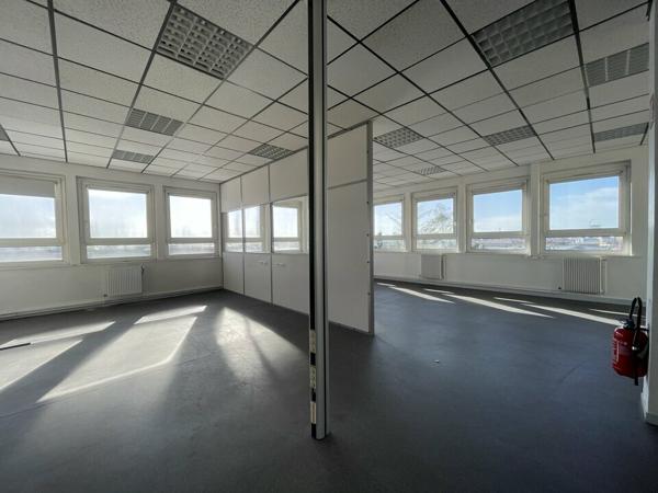 A LOUER - LE HAVRE - BUREAUX - 150 m2 - PMR