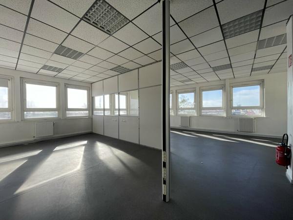 A LOUER - LE HAVRE - BUREAUX - 150 m2 - PMR