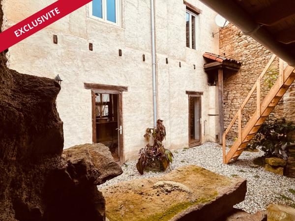 Maison de caractère à Nanteuil en Vallée