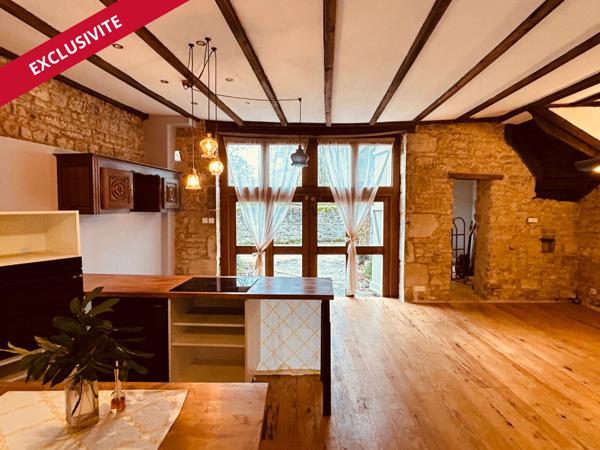 Maison de caractère à Nanteuil en Vallée