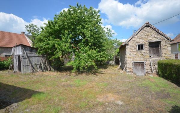 Vente Maison de village lot de 2 maisons à rénover Boussac   