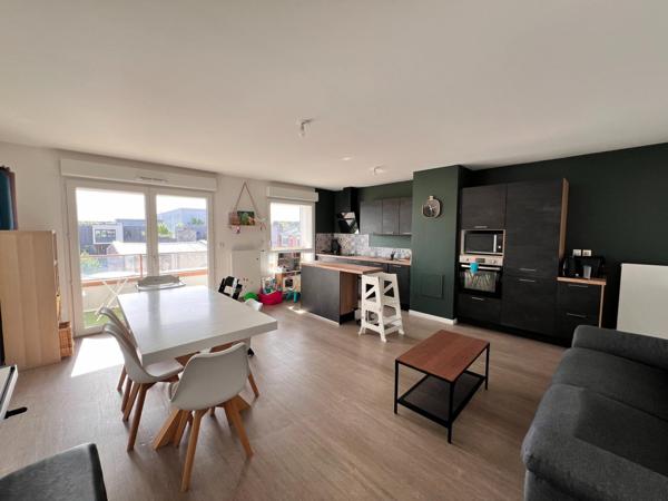 Superbe appartement T4 contemporain de 89m² avec balcon et garage !!