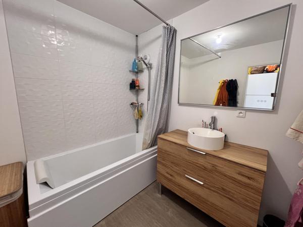 Superbe appartement T4 contemporain de 89m² avec balcon et garage !!