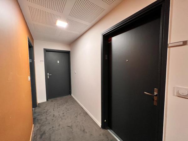 Superbe appartement T4 contemporain de 89m² avec balcon et garage !!