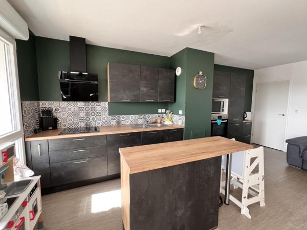 Superbe appartement T4 contemporain de 89m² avec balcon et garage !!