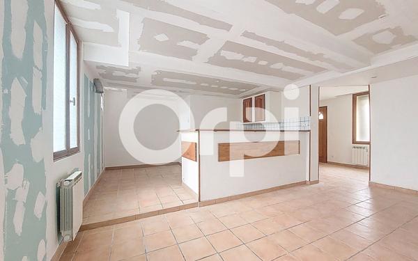 Appartement à vendre    2 pièces • 69 m2 Montataire