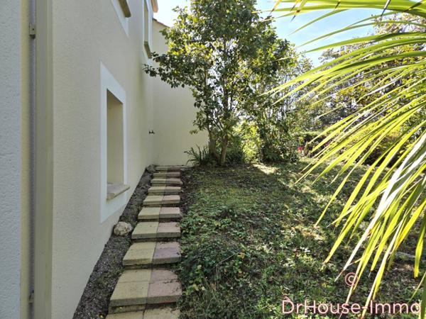 Maison à vendre 5 pièces de 133 m²