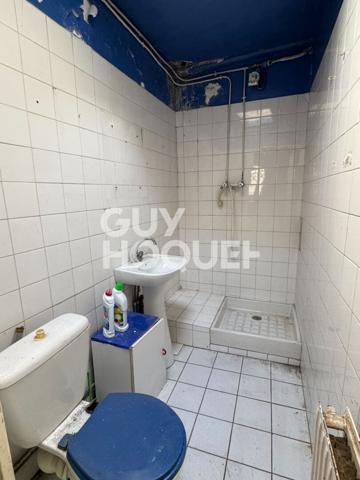 Maison fond de cour - Extérieur - Ménilmontant - Gros potentiel