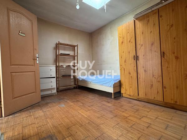 Maison fond de cour - Extérieur - Ménilmontant - Gros potentiel