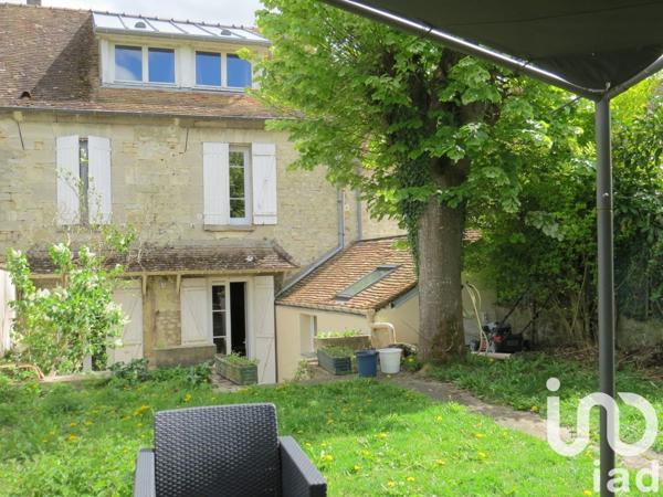 Maison de village 7 pièces de 137 m² à Chaumont-en-Vexin (60240)