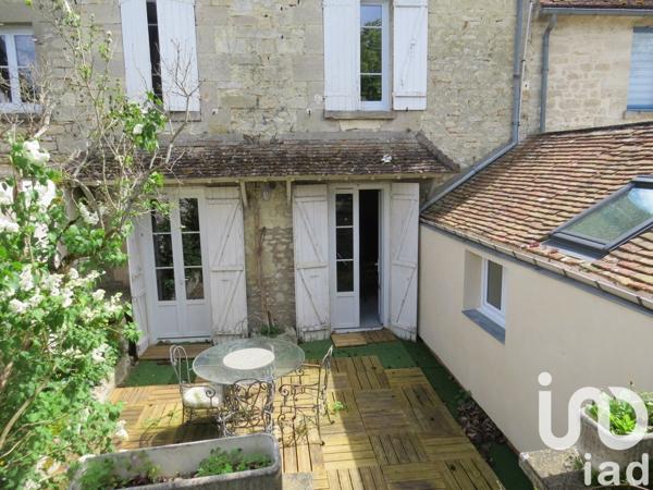 Maison de village 7 pièces de 137 m² à Chaumont-en-Vexin (60240)