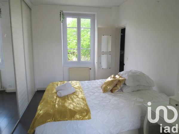 Maison de village 7 pièces de 137 m² à Chaumont-en-Vexin (60240)