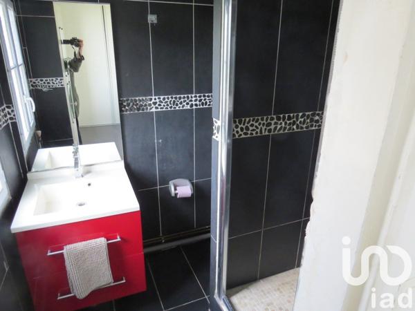 Maison de village 7 pièces de 137 m² à Chaumont-en-Vexin (60240)