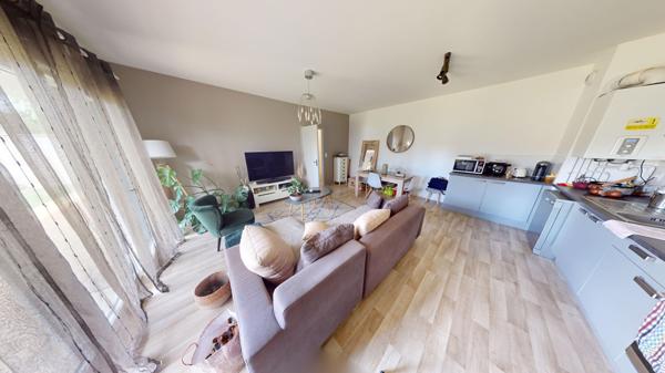 Appartement récent avec terrasse à Poitiers