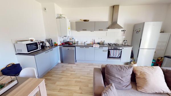 Appartement récent avec terrasse à Poitiers
