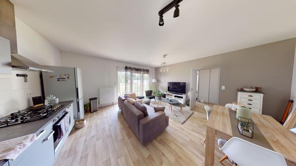 Appartement récent avec terrasse à Poitiers