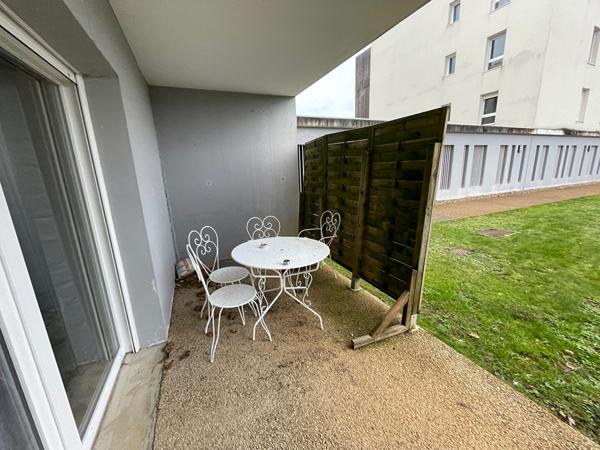 Appartement récent avec terrasse à Poitiers