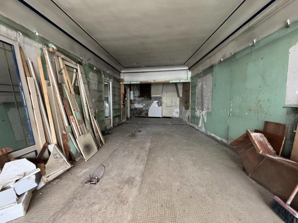 Local commercial de 44.85m² à rénover et aménager