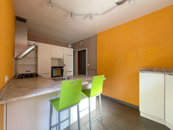 Maison Sainte Croix En Plaine 6 pièces 176.9 m2