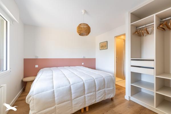 Maison 1 396 000 € Olonne-sur-Mer 8 p 258 m² DPE C