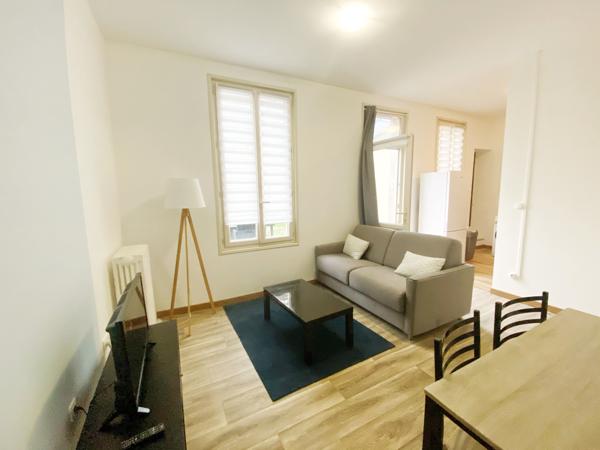 Appartement
                                                                                                                                                                                                                                                                                                                        2 pièce(s)                                                                                                                                                                                                          1 chambre(s)                                                                                                                                                                                                          33.43  m²