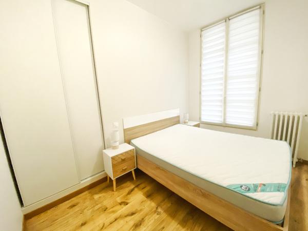 Appartement
                                                                                                                                                                                                                                                                                                                        2 pièce(s)                                                                                                                                                                                                          1 chambre(s)                                                                                                                                                                                                          33.43  m²