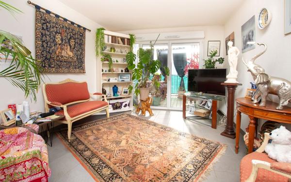 Appartement à vendre    3 pièces • 64 m2 Cugnaux