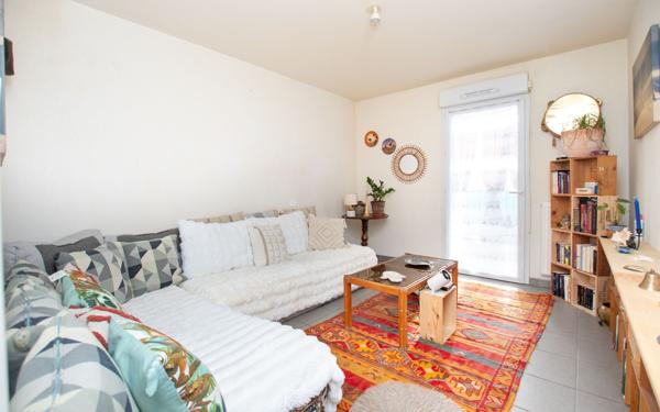 Appartement à vendre    3 pièces • 64 m2 Cugnaux