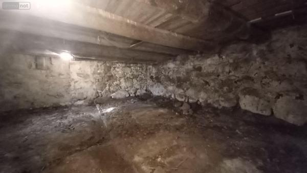 Maison à vendre à Virargues dans le Cantal (15300), ref : FG/2294