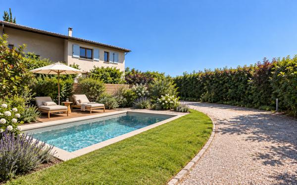 SAINTE-FOY-LÈS-LYON — MAISON FAMILIALE — 166 M² — 5/6 CHAMBRES — TERRAIN 1 221 M²