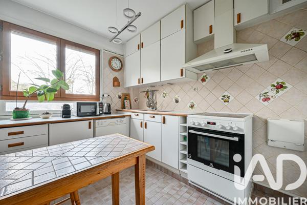 Appartement à vendre 6 pièces 121 m² Rueil-Malmaison