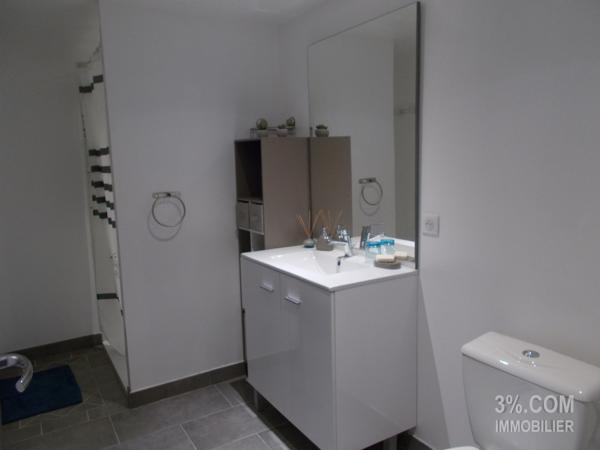 Corps de ferme rénové avec terrain Alboussière (07440)