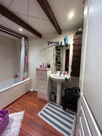 pont de beauvoisin a saisir! appartement en duplex 3 pièces 92 m2 (locataire en place)