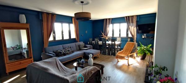 PROPRIÉTÉ DE CARACTÈRE DE 280 M² – 5 CHAMBRES – VUE PANORAMIQUE – SANS VIS-À-VIS