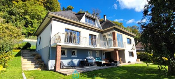 PROPRIÉTÉ DE CARACTÈRE DE 280 M² – 5 CHAMBRES – VUE PANORAMIQUE – SANS VIS-À-VIS