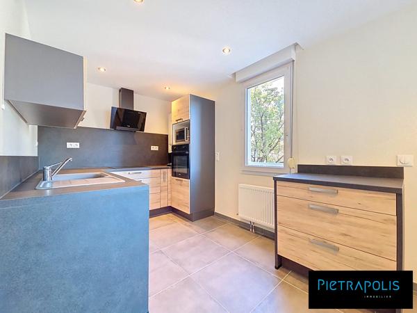 Superbe T2 entièrement refait à neuf - Francheville Centre
