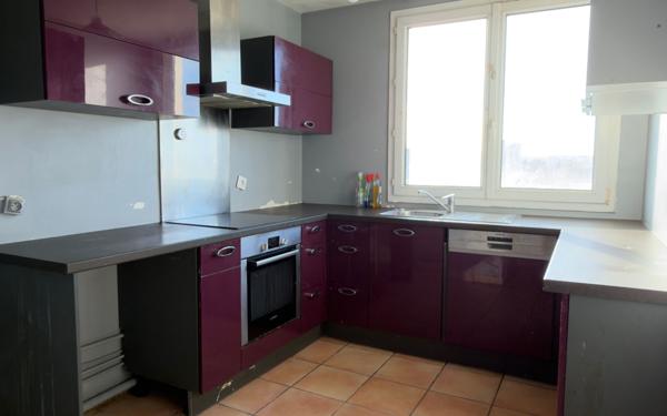 Appartement à vendre    3 pièces • 63 m2 Neuilly-Plaisance